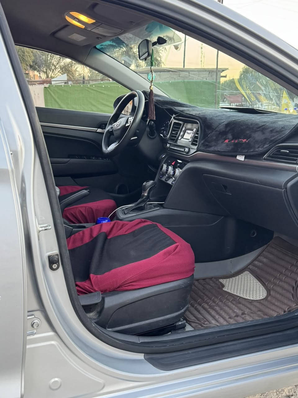 السلام عليكم افانتي النترا 1600 موديل 20 سياره بصمه تدفئه بلكشن محرك اقتصادي بيهه صوت رواجز السياره حلوه وكاعده سونار بلمنشور باسمي رقم بابل نكليزي تتحول باي مكان مكان البياع تقاطع درويش 105 وبيهه مجال بسيط ***********
