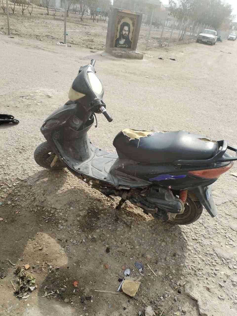 دراجة G4 شغاله مابيها اي نقص عدا الكفر تعبان والاشاير يحتاجلهن دكمه
قفلها 200 الف مكاني رفاعي


**إذا كنت صاحب هذا الإعلان وتريد حذفه لأي سبب، رجاءا أرسل رسالة إلى الدعم الفني**