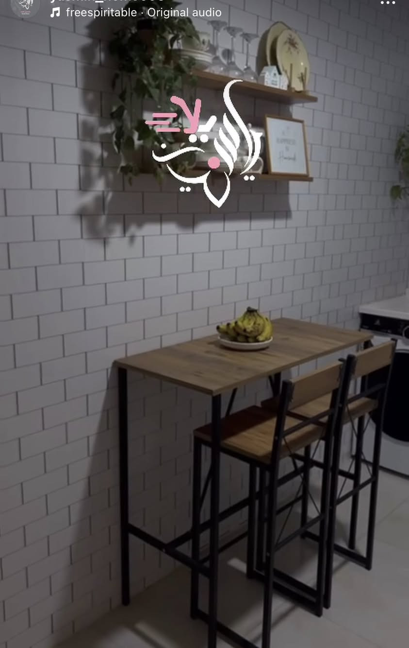 ميني بار  جديد. استعمال جدا قليل كل ضرر مابي
للبيع


**إذا كنت صاحب هذا الإعلان وتريد حذفه لأي سبب، رجاءا أرسل رسالة إلى الدعم الفني**