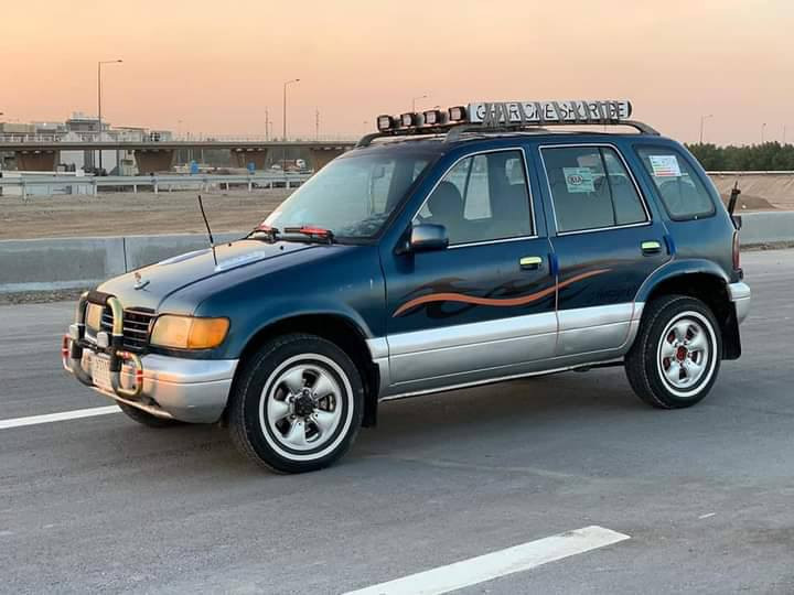 #السلام عليكم
🚙 كيا سبورتاج موديل 1994
بيع مستعجل فقط بيع

- رش قطع جمالية فقط
- رقم بغداد باسمّي
- سيارة جاهزة، محرك 2000 مسكر
- أوتوماتيك
- استعمال بيت
- تخم تاير جديد
- بطارية جديدة
- كير ومحرك بحالة جيدة
- غرفة نظافتها 80%
- كهربائيات شغالة

ملاحظات//تبريد نقص غاز
الجعمقه ذب هايدروليك
والستيرن هيه واكفه ثكيل من تمشي زبد والستيرن بور

📩 للتفاصيل والصور اكتب 1 بالتعليقات
وراح توصلك المعلومات بالماسنجر.

📍 الموقع: بغداد

ما عندي رقم او واتساب فقط ماسنجر خاص
متوفر ماسنجر


**إذا كنت صاحب هذا الإعلان وتريد حذفه لأي سبب، رجاءا أرسل رسالة إلى الدعم الفني**