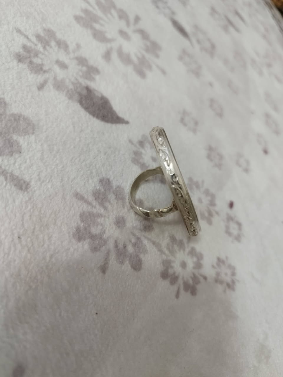 عندي محبس البيع عنوان ناصرية ***********
