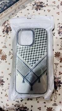 آيفون ١٦ برو ماكس • ٣ كفرات • عرض