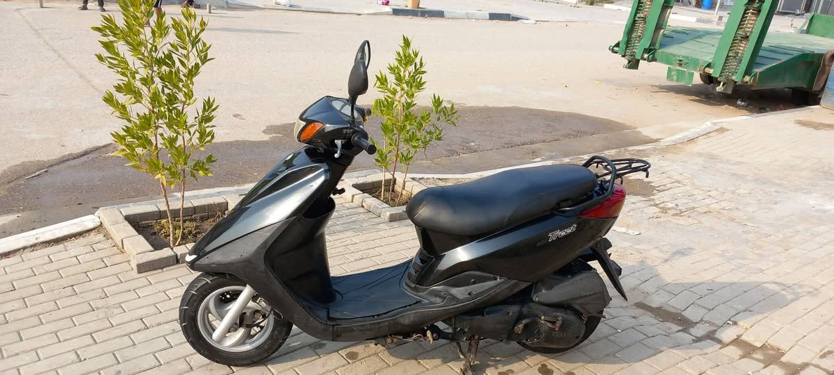 دراجه أكزز ياباني نوزل مكفوله كلها شغاله وكل غراضها بلادي والنظافه موضحه هاتف *********** المكان كربلاء
