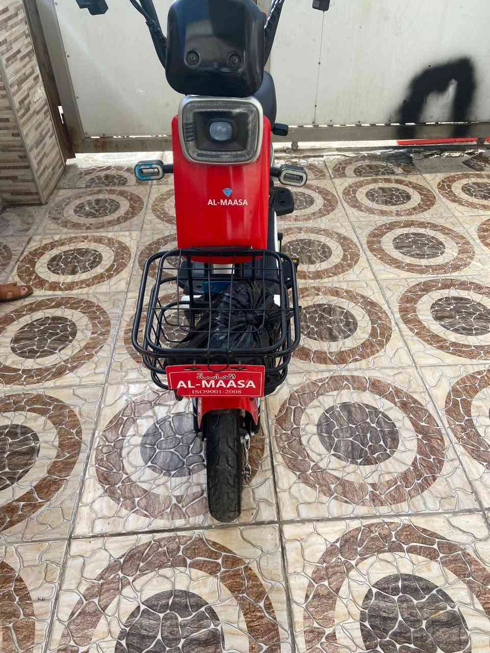 ماطور شحن أخو الجديد نوعية الماسه 4 بطاريات كبار وبشرط السرعه 60 تشغيل عن بعد شاشه  مكان أربيل سعر 225الف ومجال
***********
