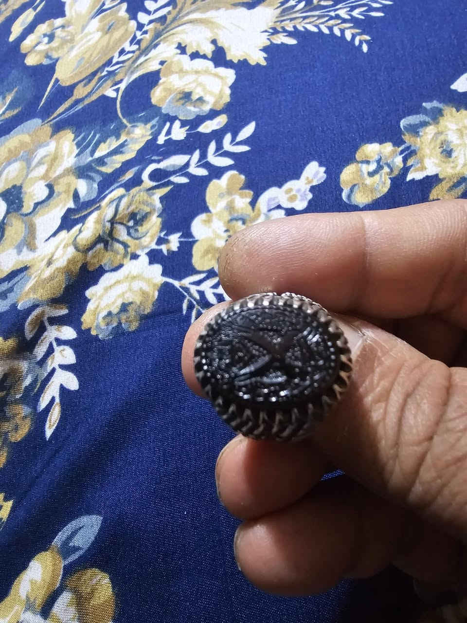 محابس للبيع محبس شفة يماني اسود وياقوت سياقة علي بمبة ويماني كرزي سعر خاص


**إذا كنت صاحب هذا الإعلان وتريد حذفه لأي سبب، رجاءا أرسل رسالة إلى الدعم الفني**