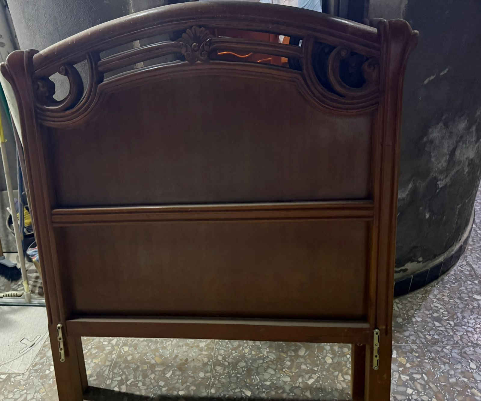 *********** تخم للبيع مع صوفايات او جرابي 2 للبيع للاستفسار ع رقم
