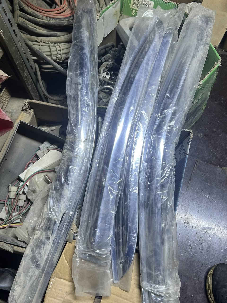 سلام عليكم مطريات تصير فوك الباب لزك كوري بــس ماعرف مال ايي سياره جديدات تخم مكاني بغداد بيش يفيدك تعال اخذه


**إذا كنت صاحب هذا الإعلان وتريد حذفه لأي سبب، رجاءا أرسل رسالة إلى الدعم الفني**