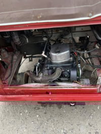 سنويه ضايعه مشيت بيهه عنص وحتاجيت فلوس تكتك كل نقص مابيهه هاذ رقمي 077...