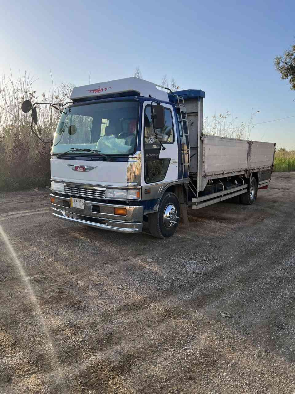 السلام عليكم هينو طيره سياره جاهزه مابيهه اي نقص تفاصيل داخل المقطع مكاني كربلاء الحسينيه السعر.  115.   وبي مجال ***********
