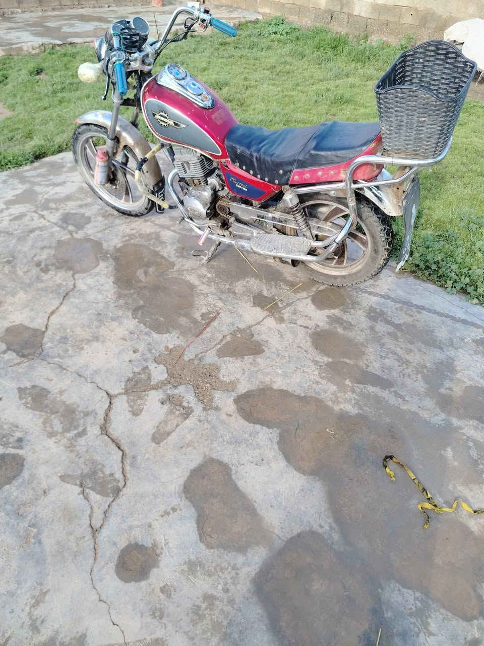 ماطور جني البيع نضيف جدا ماطور مامفتوح عله وضع شركه وراق كامله سعر300 بيه مجال مكان ديالي دلعباس ***********
