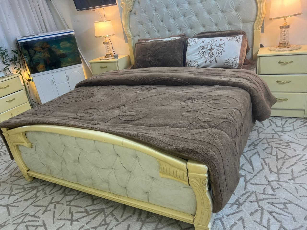 غرفة صاج عراقي لون ليموني للبيع حي اور خلف نادي النفط بمليون وبيه مجال بسيط


**إذا كنت صاحب هذا الإعلان وتريد حذفه لأي سبب، رجاءا أرسل رسالة إلى الدعم الفني**