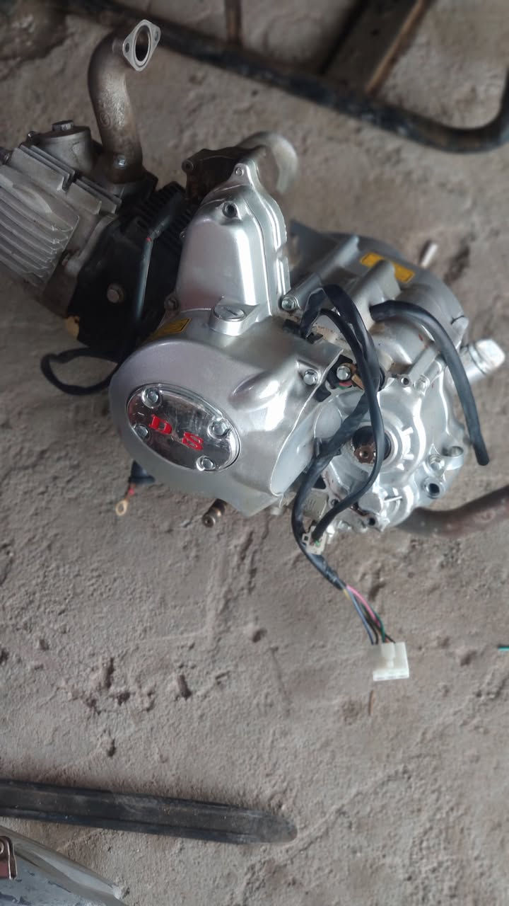 سلام عليكم عندي هذه المحرك جديدمامستخدم محرك موزه حجم 100 خاص مفتوح وهذه رقمي ***********
