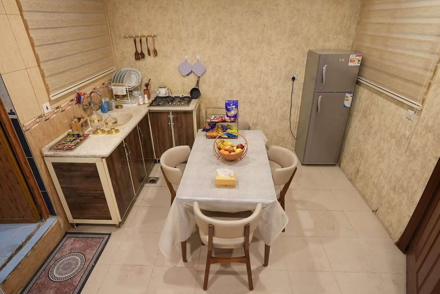 السلام وعليكم الي يحتاج فنادق اربيل يتصل عليه
***********
