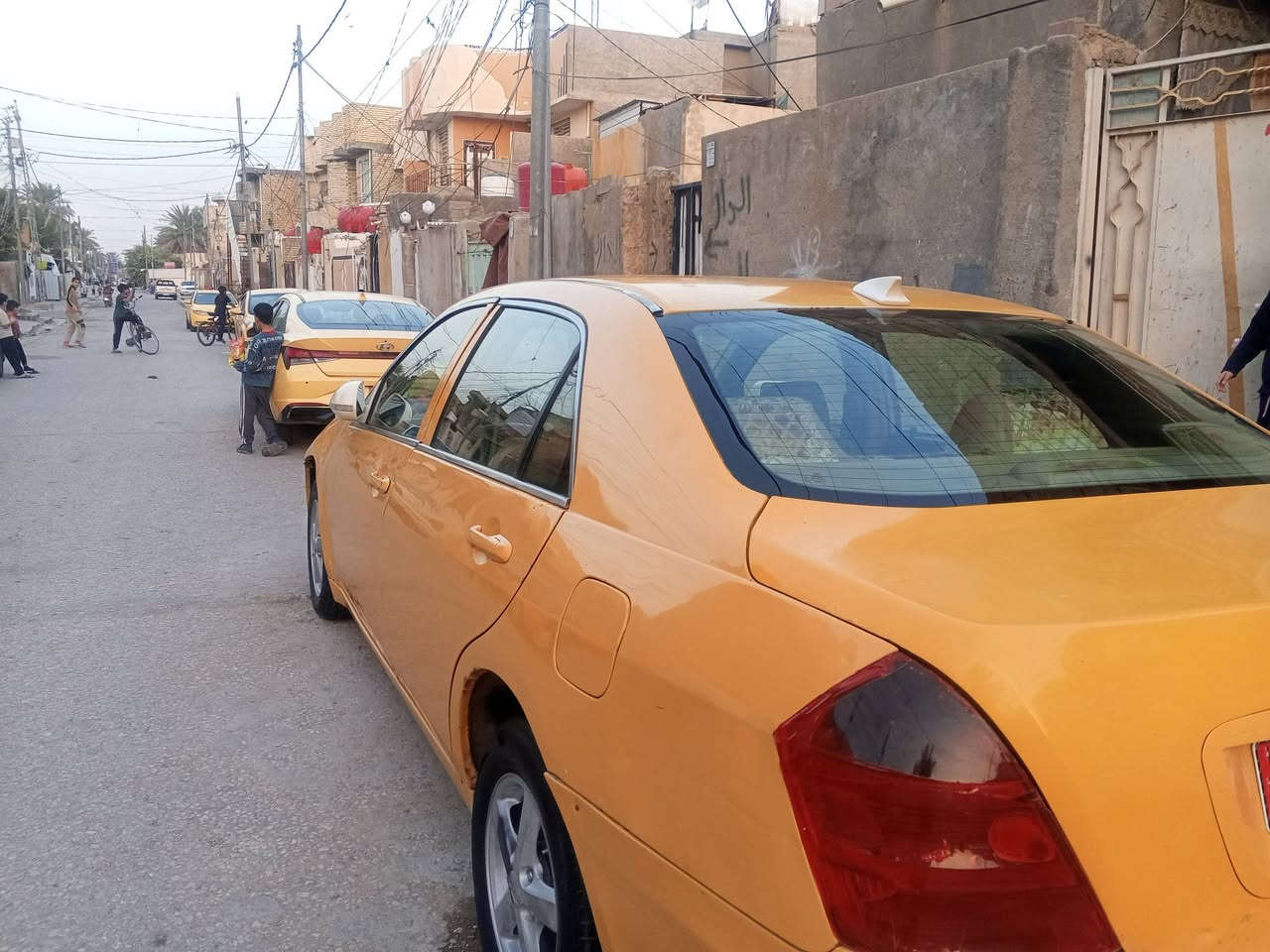 سلام عليكم بي واي دي f6 مديل 2011 رقم بابل مصفره هيه وغرامات هزه جديدة سنويتهه ل2031 /مكينه حداديه ضفيره باتري جدد كفاله /مكان السيارة كربلاء سيارة بسمي السعر 45 وبيه مجال بصيط/هاذه رقمي ما متواجد علفيس ***********
