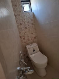 🏡 منزل مميز للإيجار – شارع أبو طيارة قرب الماكس مول ✨ المساحة: 138 م² ...