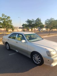 مەلیکە ساخ 2002 یەک پارچە بۆیاخ چوار کوشن کارەبا پەردە 2002 پیش عیون د...