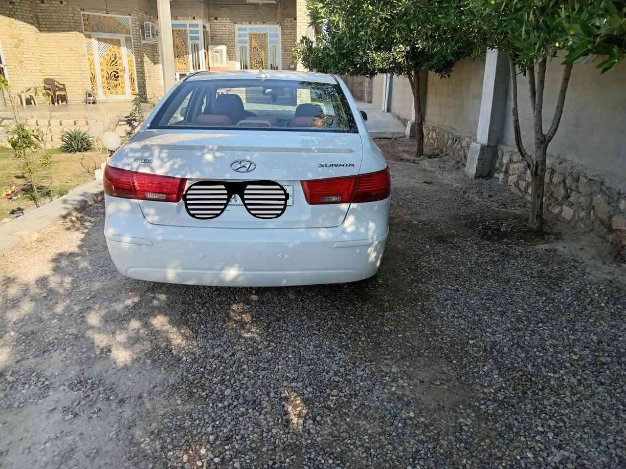 السلام عليكم سوناتا 2009 وارد امريكي محرك 2400 ليبل واحد سياره جديده بيها ثلاثه قطع بدون دواخل رقم بغداد رقم انكليزي سنويه باسمي تحكم ستيرن كشن كهرباء فتحه في السقف تبريد صدر كله جدي *********** السعر 120 وبيها مجال العنوان الكرمه
