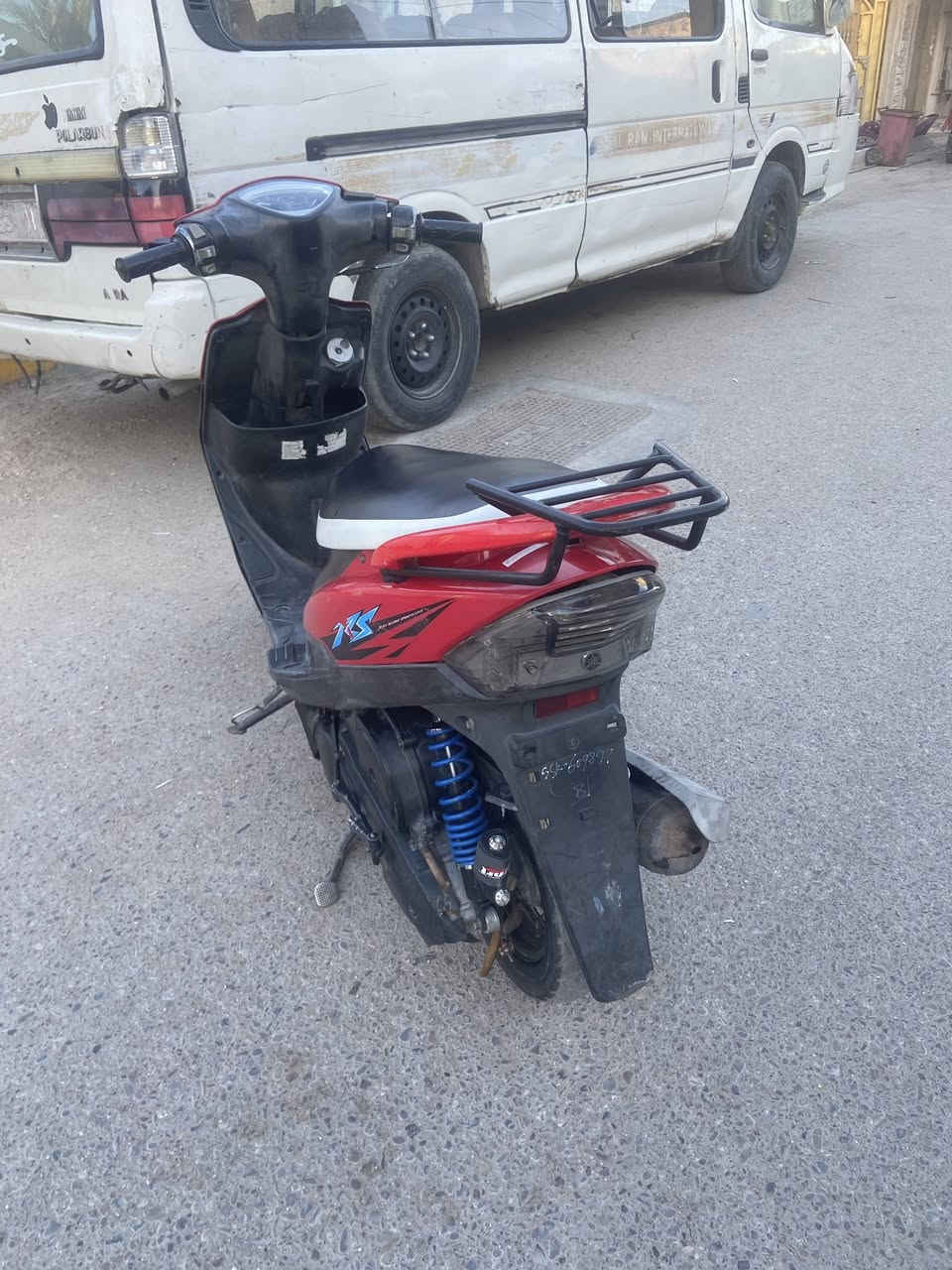 سلام عليكم دراجه ماكس عدله لبيع بكان مدينة صدر ما بيهة اي نقص رفم ***********
