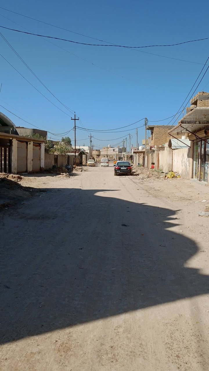 سلام عليكم تصليح غسالات وسبالت مجمدات. وثلاجه مكانه السبل.         .    
 لاوله فرع فرطوسي   رقم‏‪***********‬‏.
