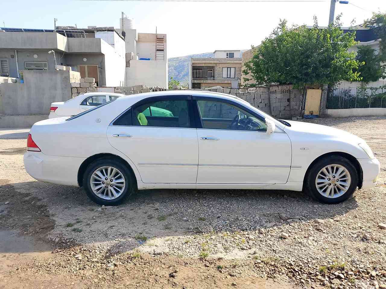 سەرەتا بەناوی خوای گەورە 
شاهینە بڕاوە گێڕومەکینە 180بچوک بەبچوک
2دووگمە ناوزەرد سەقفو کەڤەرگۆڕاو بەشەرت
دەعمو لێدراو حیزام بەشەرت 
گێڕو مەکینەی بەشەرت 
تەبریت ساردو گەرم بەشەرت 
کۆدی بەناو خۆمەوەیە نرخ 47گەڵا 
شوێن دەربەندیخان ***********
