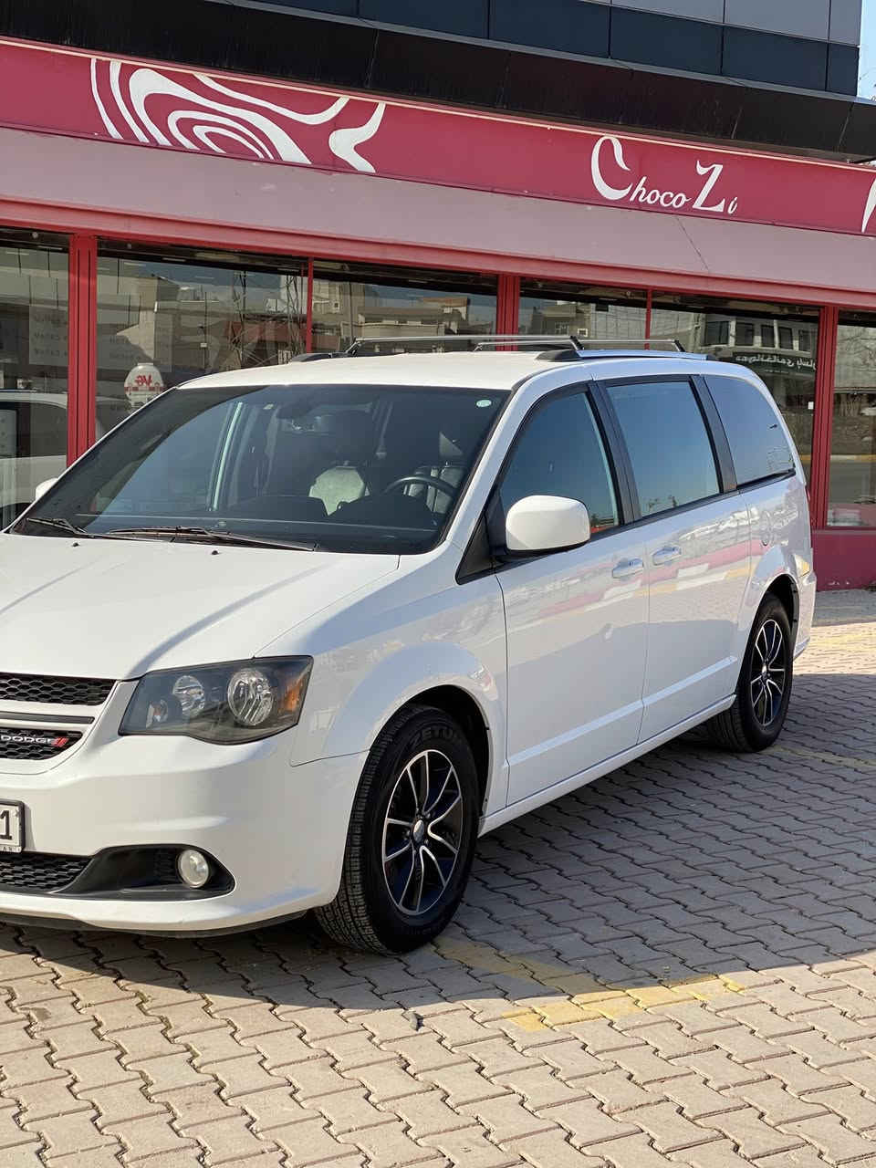 دوج كرفان موديل 2018
مواصفات GT PLUS
بدون حادث كلين تايتل 
كشنات امامي خلفي تدفئة 
ماشي 93 ميل 
السيارة بدون نقص حدادية تخم تاير تبريد كهربائي كلة شرط 
گير محرك ما مفتوح 
سنوية لوحة جديد
‎مكان السيارة سليمانية 

***********  للاستفسار سعر و تفاصيل
