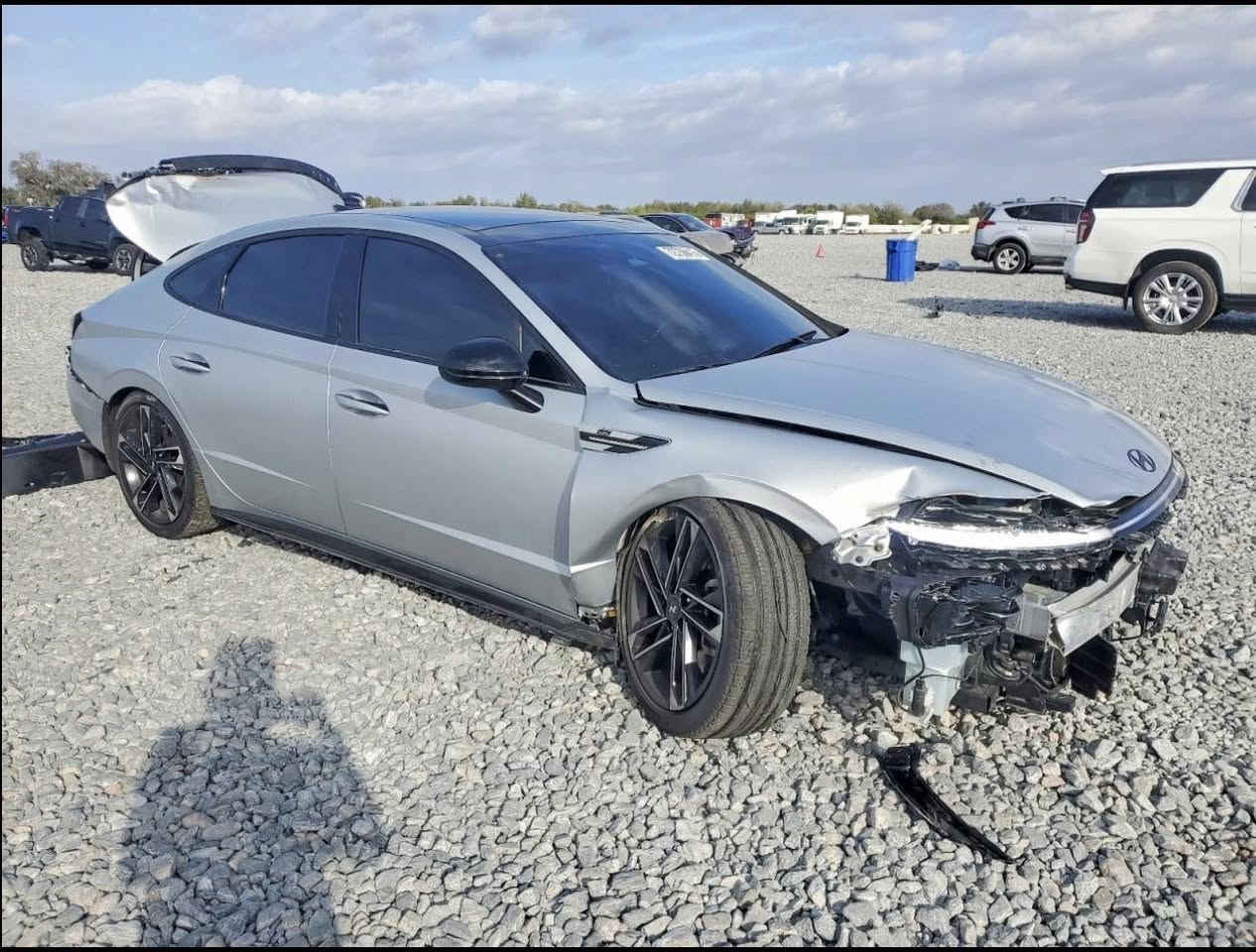 🔴🔴هيونداي سوناتا 2024 N lain
🟤 حادث موضح في الصور بدون ايرباك  شغالة بمكانها الطبيعي 
🔵 فول واصفات اعلى فئة بالسوناتا 
🟣 مكينة 2500 تيربو 

🟣 السياره كص جديد مده الوصول 60 يوم 
🟠 السعر 115 واصل البصرة على وضعها 
🔴السعر 140  واصل البصرة مصلح وجاهز 
🟤 السعر 152 لمن لديه قرار شهداء مصلح واصل محافظتك 
🔵 السعر 175  اربيل مرقم مصلح جاهز 

للاستفسار / الاتصال / ***********
او زيارة ممتب الضامن / ديوانية / حي الجزائر / خلف كافتريا تشرين
