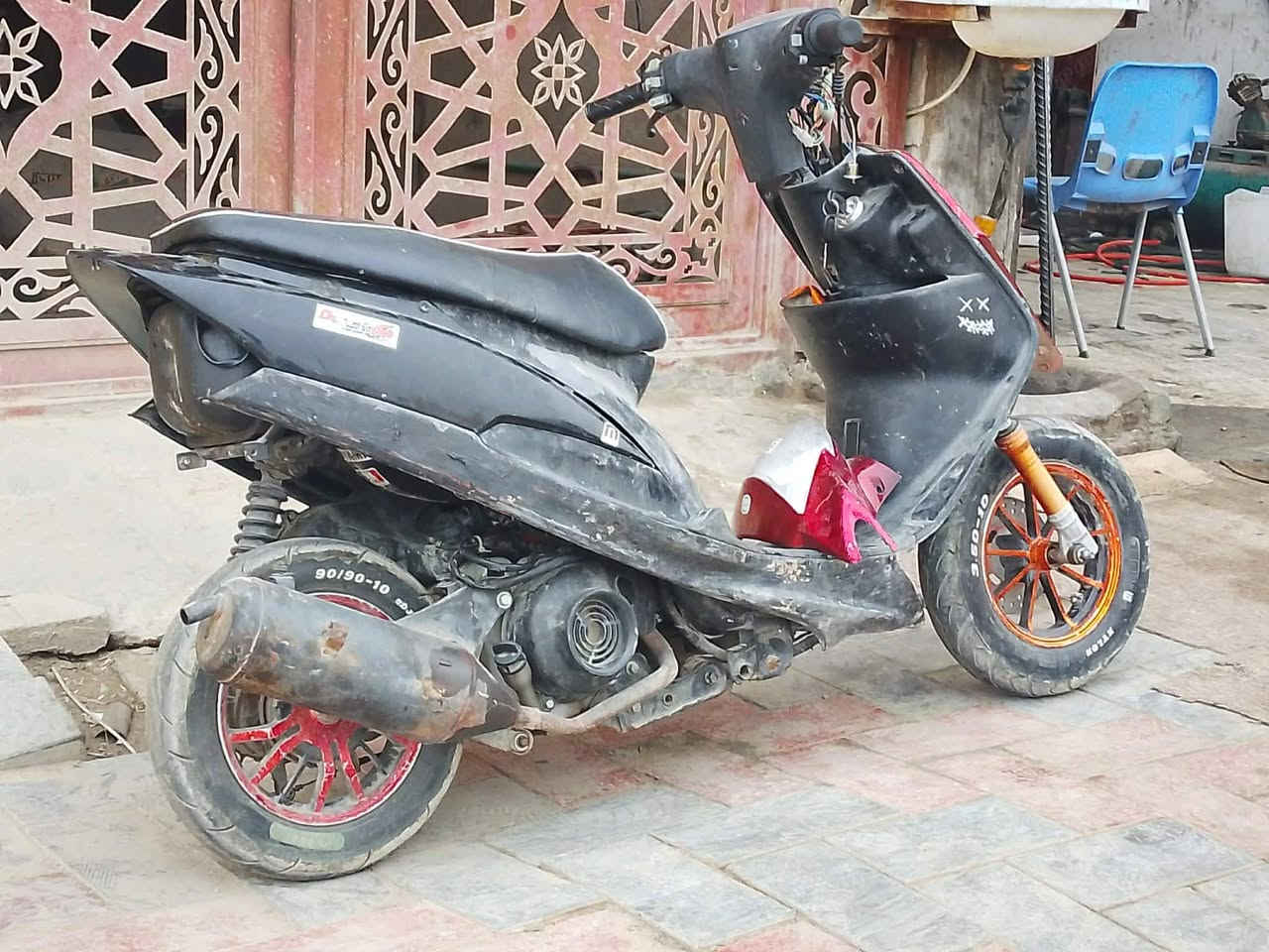 ماكس 
دراجه ماكس عدله للبيع 

نكره سلف 
بيها ترتيبات بسيطه 

250 قفلللل 

*********** موجود خاص او واتساب او اتصال
