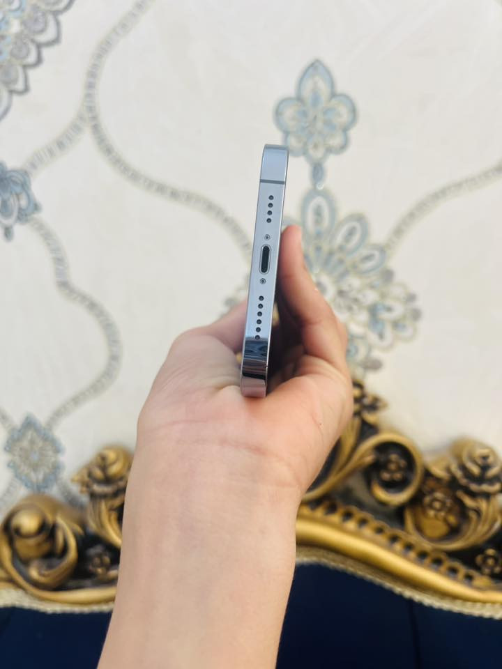 سلام عليكم أيفون 13 برو ماكس ‏لونه مميز البحري
‏ ذاكرة 256 بطارية 86 بلادية الجهاز كله بلادي كفالة عامة شرطة الفحص وين ما يعجبك وتر بروف الجهاز أخوي جديد معنى كلمة نظافة 100% 100 شخط واحد ما أبي كامل ملحقات المكان الناصرية المركز***********
