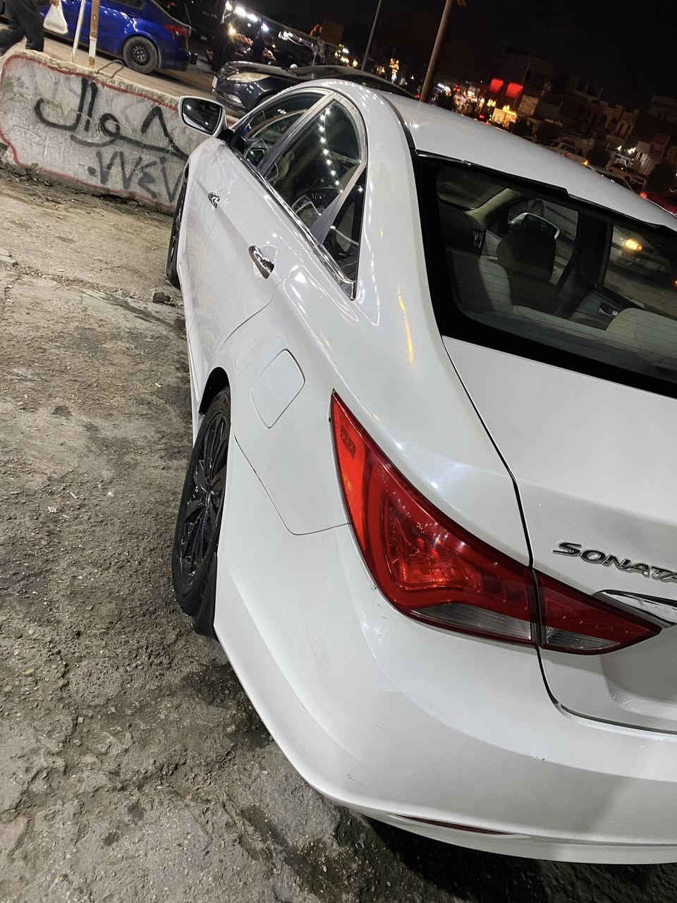 السلام عليكم
سوناتا ٢٠١٤ الشركة العامة
ماشية ٢٠٠ الف كيلو
بيهة باب خلف السايق مبدل نفس اللون وبي رش خفيف من جوة
موضح بالصور
 (لايت زنون كشافات زنون شاشة كامرة ) عمل
شفتات ستيرن
مري شفط
كمبريسر وراديتر تبريد مبدلهن جدد قبل ٥ اشهر
جامة امامية مبدلة جديدة
بنزين محسن فقط بدون عادي بدون خبط
والدهن كلة لوكومولي من الوكالة
سنوية ساقطة رقم الماني
معروضة ب١٢٧ $ وبيهة مجال حك الجية
مكانهة حي الجهاد
للتواصل ***********
تجي تشوفهة تعجبك بالعافية عليك متعجبك تشرب جايك واكسبك صديق وتتوكل على الله
تحياتي للجميع
