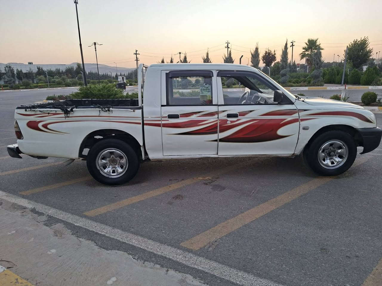 بە ناوی خوای گەورە و میهرەبان ❤️
خوارهەمووبازاڕ 🔥
لەوەهەرزانترنییە
🚘 ئەم سەیارە بۆ فرۆشتن | مستۆبۆشی
تەبریدوپاوەر

🔹 مۆدێل: 2002
🔹 ئاڕم بلاستیکی هەولێر
🔹 ئاڕم ئەوەلیات بڕاوەبەشەرت
🔹 موشتەری نیت سەرم مەیەشێنە سەیارەکەبەپارەی مۆدێل85کە 
✅ گێڕ، مەکینە و ئەگسل  بەشەرت
✅ تەبریدی ئیش ناکات
✅ کامل کارەبای بەشەرت
✅ شەنسی بەشەرت
✅ سەیارەکە ناو و دەرەوەی یەک لە یەک جوانترە، تەنها ماشااللەی  ئەوێت.
 سەیارەکە ماڵی دۆستە و ڕێکوپێکە
ماڵی کەسابەتە
💰 نرخ:31، گەڵا کەمێک معامەلە هەیە.
📍 شوێن: سلێمانی

📞 ژمارەی پەیوەندی:
***********
***********

🤍  سەیارەکە زۆر پاک و
 جوانە ماشااللە
موشتەریت وەرەسەیری سەیارەکەبکەلەچات و تەلەفونامعامەلەناکرێت
ئەدمینی🌹 السليمانية, العراق
