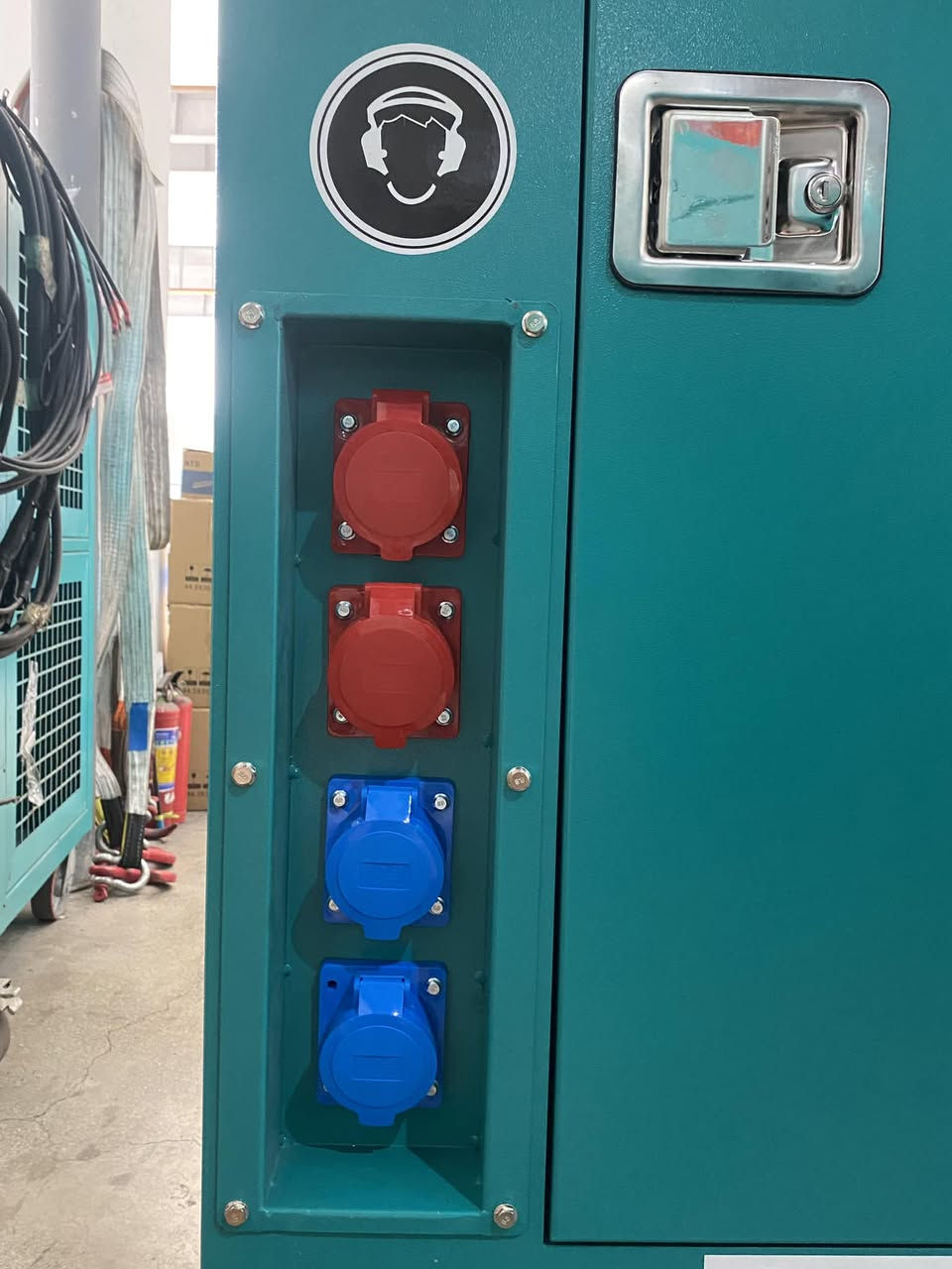 Best quality cummins 6L 250kva,welcome to contact us
WhatsApp/WeChat:008618393919808


**إذا كنت صاحب هذا الإعلان وتريد حذفه لأي سبب، رجاءا أرسل رسالة إلى الدعم الفني**