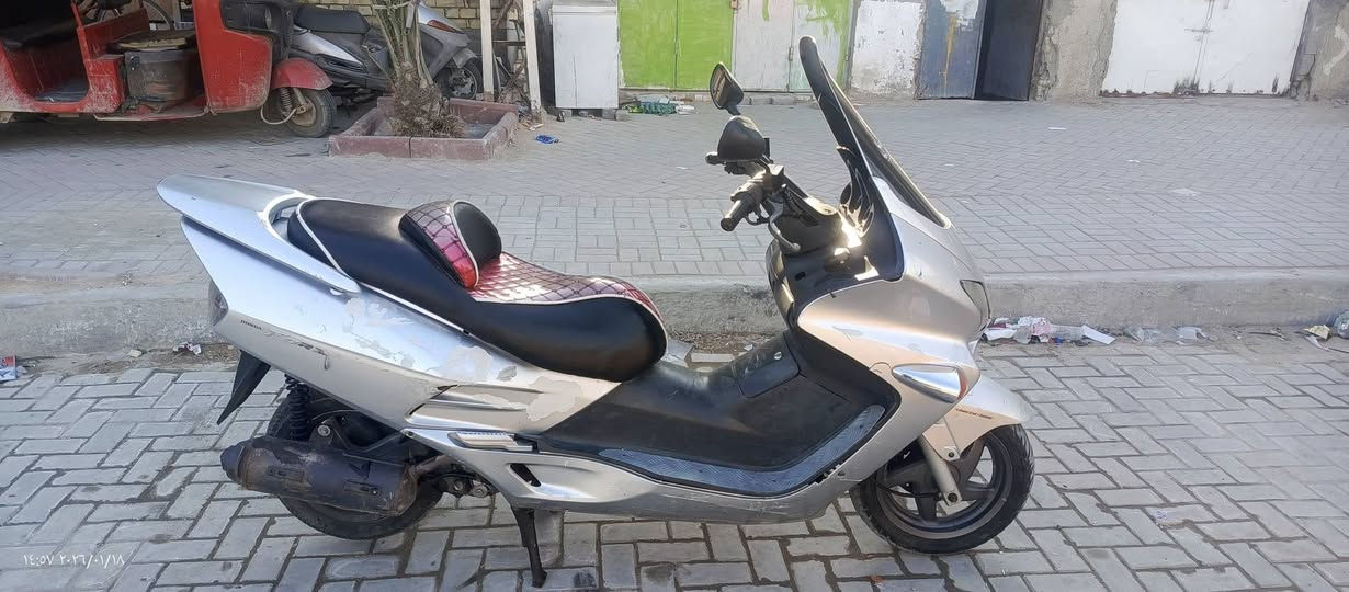 فورزه 6---0
سويج دراجه 
خير من الله
تجي اشوف ابعينك 
الدراجه ولفاتها ضعيفه 
حماوه ماكو 
جوه النص
مدينه الصدر 
***********
