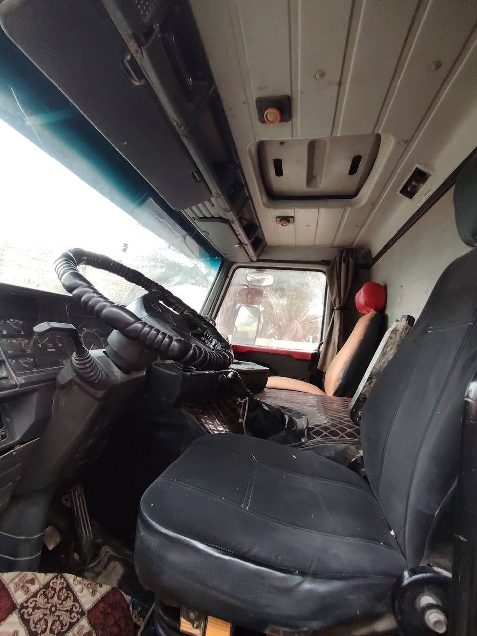 سلام عليكم سياره سكانيه 113 بدي جديد مكينه 113خضره بم 88 كير 5/5تخم تاير رقم الماني واسط  بسمي السنويه ما صاقطه الشراي يخابر علا الرقم التاليه ***********
