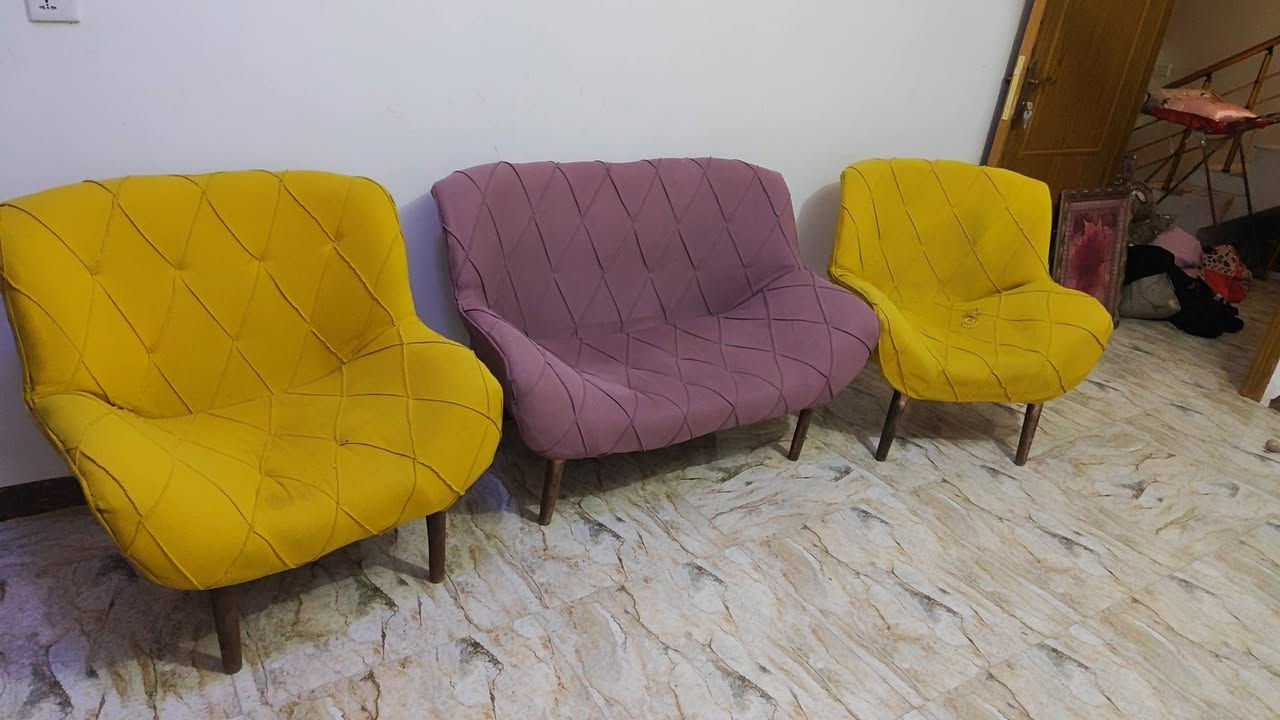 جلسه ديوان 11متر  كامله. ...مع تخم استراحه للبيع


**إذا كنت صاحب هذا الإعلان وتريد حذفه لأي سبب، رجاءا أرسل رسالة إلى الدعم الفني**