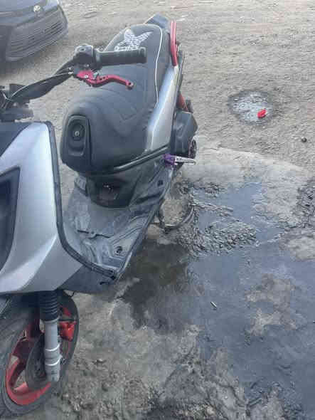 السلام عليكم جبلي ببادية برغي ما مفتوح بيها صالنصة وقبق فلاوين وكلاجلت اصليةماني بغداد البياع *********** ب٨٥٠ قفل
