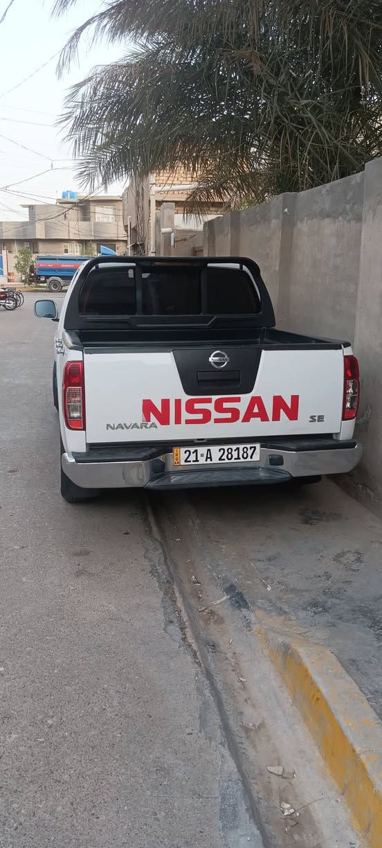 السلام وعليكم 
نيسان نيفاره مديل 9 رقم سليمانيه كفاله عامه بسمي محرك بلادي كير عادي سياره حيل نضيفه تخم تاير سنويه لحد 2030  بيها فقط بارد بل باب الي وره الصدر فقط تبريد ثلج سياره خير من الله مال جناي ربع متصرف عليها دوشمه كشنات وارضيه كله جديد 
مكان السياره بيع فقط بدون مراوس  
ديالى بلدروز 
سعر 105 
رقم هاتف 
***********
*********** بلاد رز, ديالى
