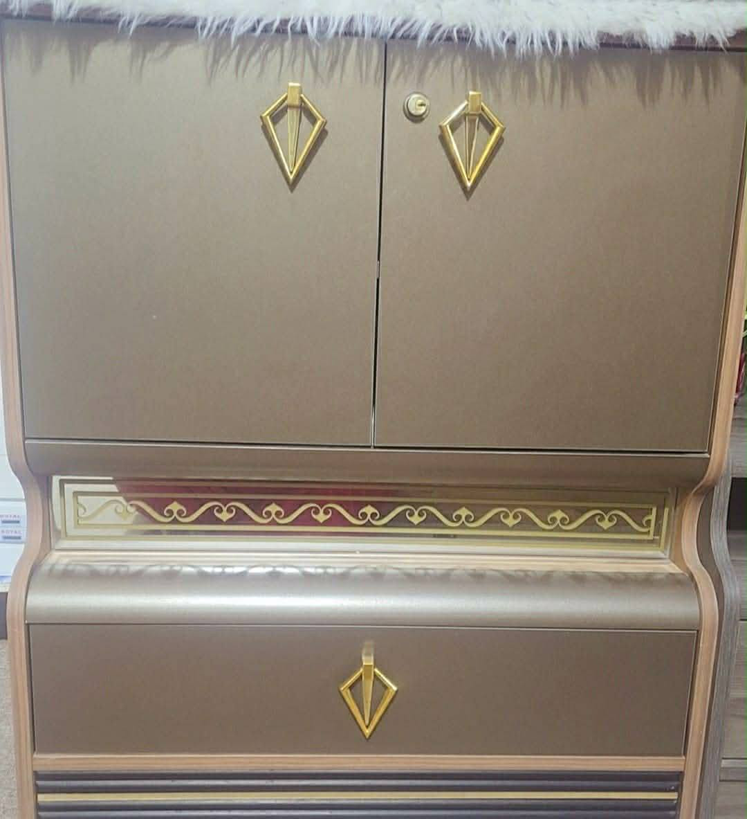 غرفه للبيع استخدام كلش قليل
ماخذتهه ب٣ونص اريدهه ب٢ ونص


**إذا كنت صاحب هذا الإعلان وتريد حذفه لأي سبب، رجاءا أرسل رسالة إلى الدعم الفني**