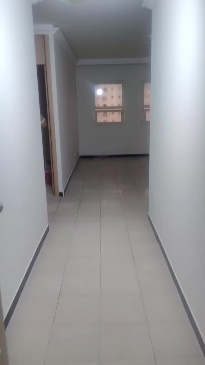 السلام وعليكم صبغ وديكورات ورق جدران ***********
