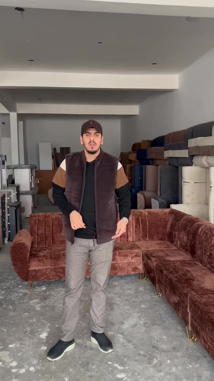 يالله ب335 لو تلحك لو ماتلحك عروض العيد 
العنوان واسط قضاء النعمانيه سايدين المثلث 
مقابل حدادة حسام العزي 
***********
***********
