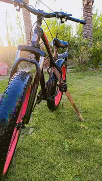 بايسكل • فاط تاير • واتساب