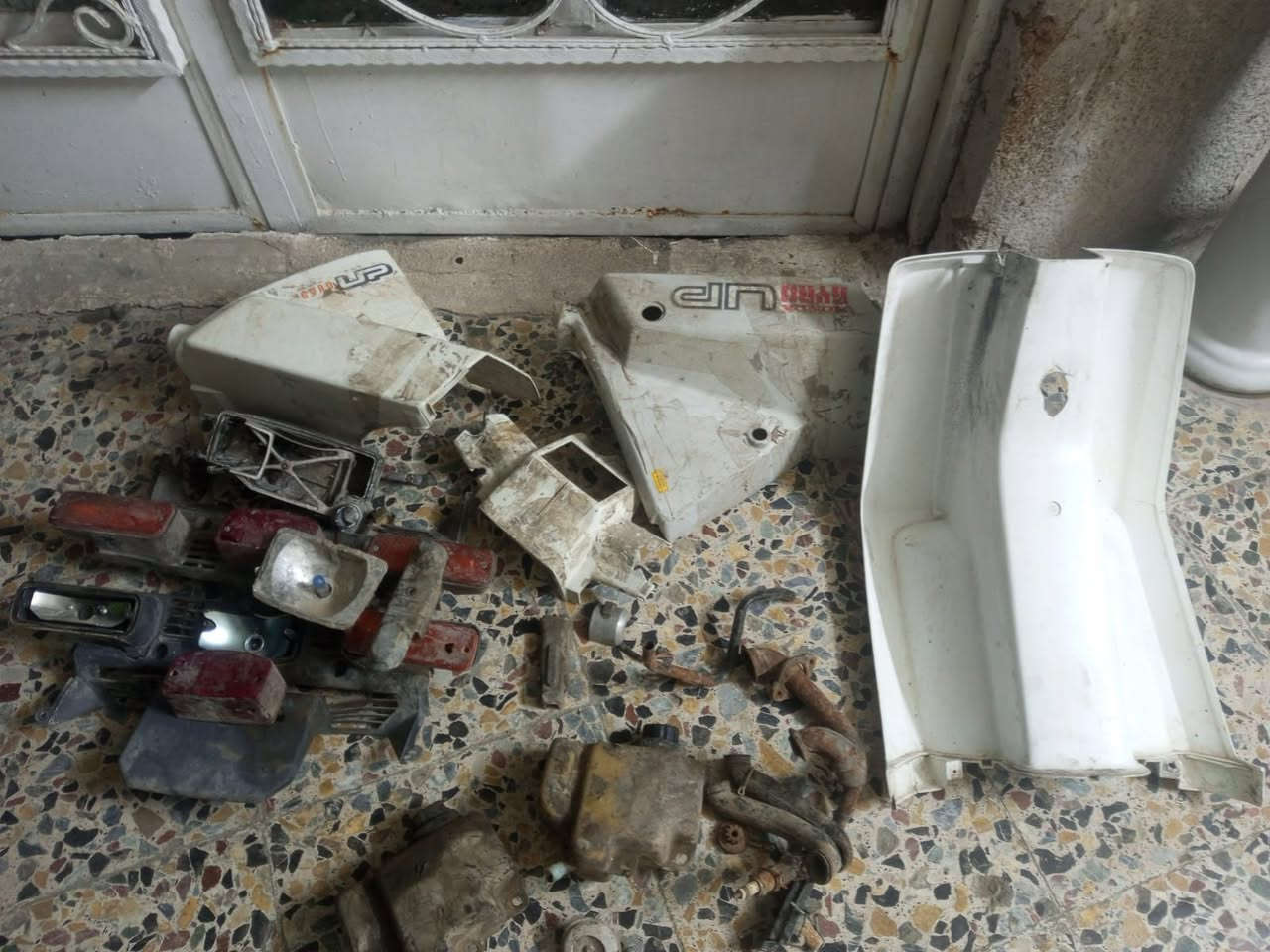 سلام عليكم كفرات وغراض دراجه البيع


**إذا كنت صاحب هذا الإعلان وتريد حذفه لأي سبب، رجاءا أرسل رسالة إلى الدعم الفني**