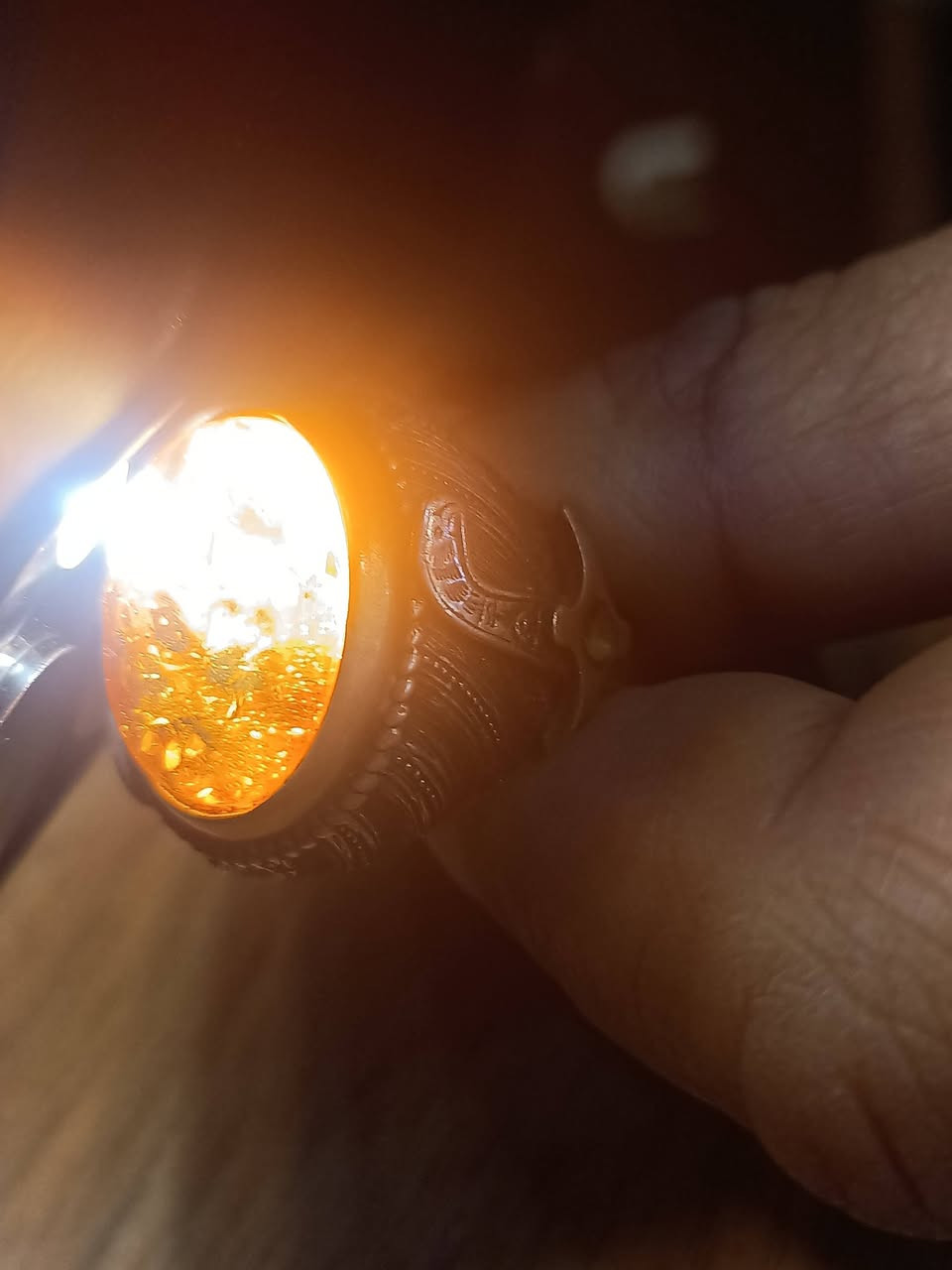 قدر واشترى فضه ملبس نحاس عليه حجر كهرب عطش


**إذا كنت صاحب هذا الإعلان وتريد حذفه لأي سبب، رجاءا أرسل رسالة إلى الدعم الفني**