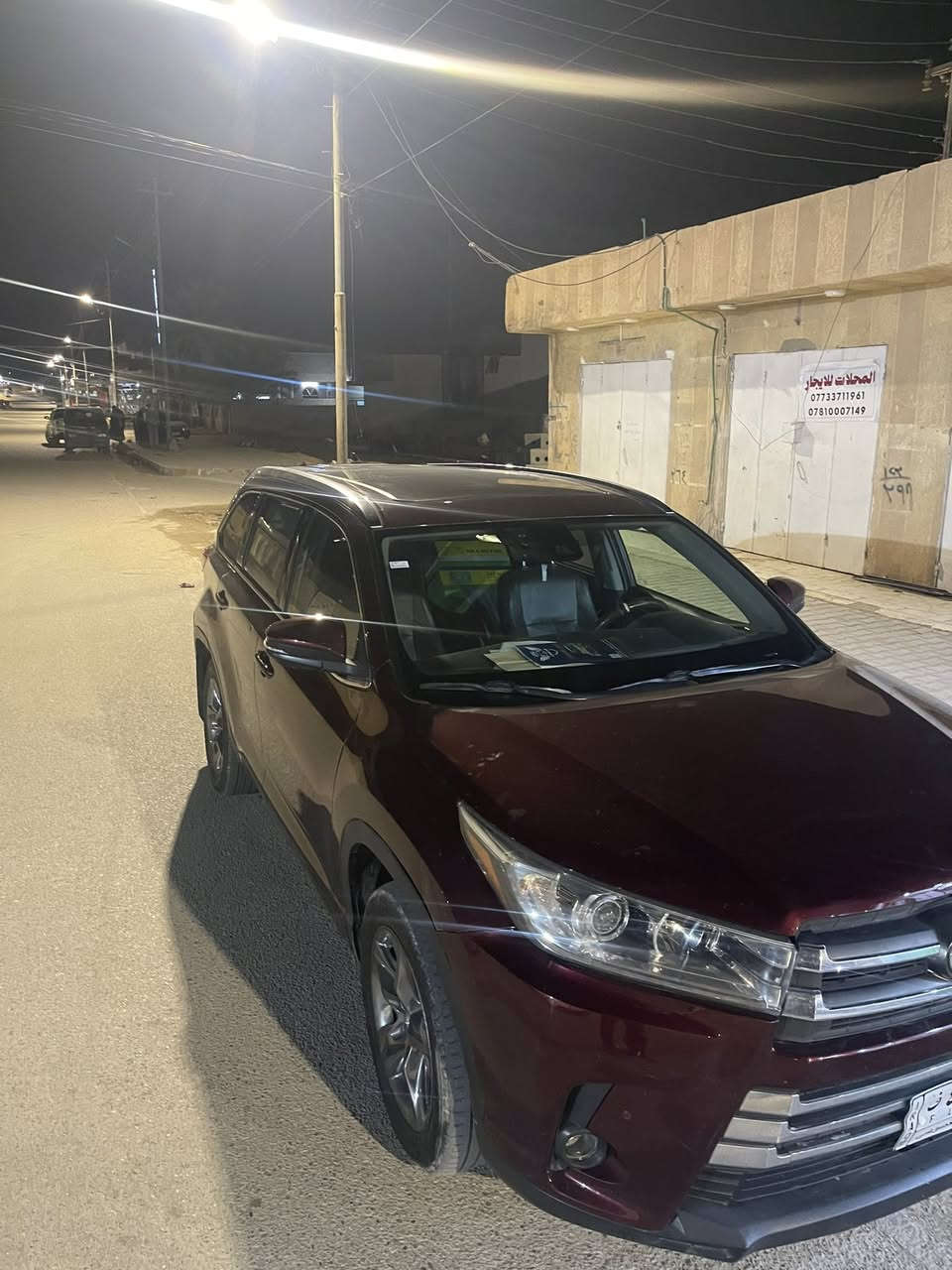 هايلندر 2019 اعلى شي بلاتينيوم 
لون احمر 

رقم بغداد 

ضرر جاملغ خلفي وأمامي فقد 

ماشيه ٥٣ ألف كيلو 

السعر ٢٦٥٠٠ وبي مجال 

مكان الأنبار حديثه 

هاتف ***********
