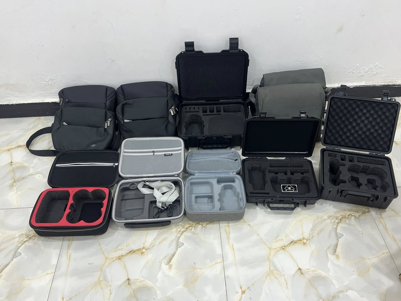 سلام عليكم توفر جميع انواع الجنط dji ولشاومي ولفيمي x8
جلد اصلي 
نايلون مصفح ضد الكسر 
قماش مقسم 
يرهمن _للنيو_مني تو_مني 3-مني 4- اير 3-اير ثري س


**إذا كنت صاحب هذا الإعلان وتريد حذفه لأي سبب، رجاءا أرسل رسالة إلى الدعم الفني**