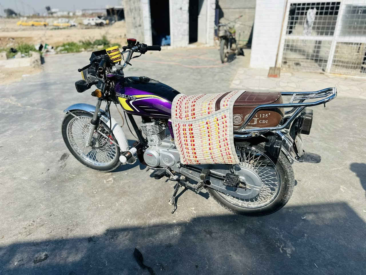 السلام عليكم 
دراجة موديل 25 سونك تايگر نضافة فووول شوفة عينك 
المكان العزيزية 
السعر اتصال ع الرقم خاص ماكو***********
مكلف بالنشر
