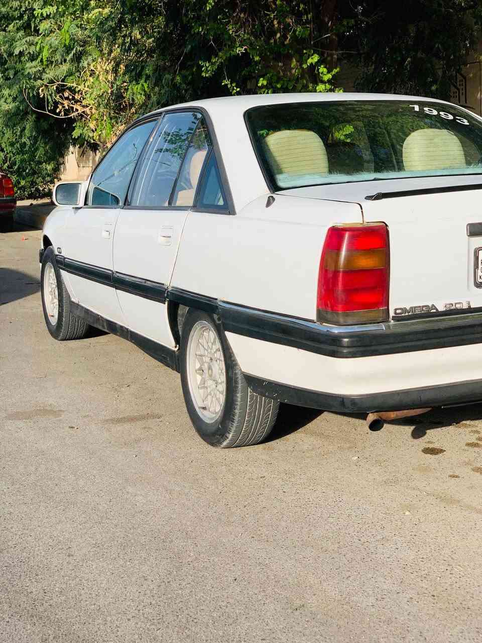 اوبل اوميگه موديل93 رقم جديد هزه جديده دفتر بانزين  شاشه كامره اج دي محرك كير شرط كير اوتماتيك تدفئه نار🔥 تايرات جدد كهربأيات كامله قفل مركزي كنترول العزيز تعال وشوف ابعينك احلى من الصور السياره السعر 50 بيه مجال  مكلف بل نشر لحد ايراسلني رقم صاحب السياره ‏‪***********‬‏
