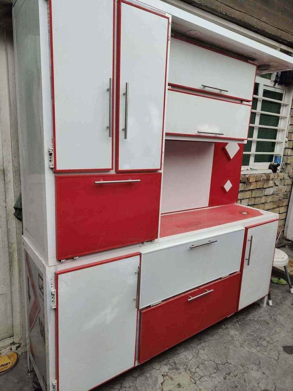 السلام عليكم كاونتر للبيع مستعمل نظيف سعر 150 وبي مجال مكان بغداد الشعله دوانم رقم الهاتف 
*********** Colombo, Sri Lanka
