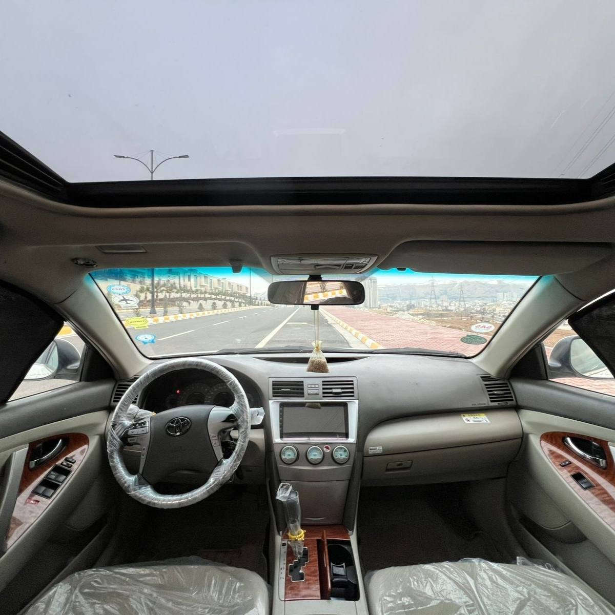 تۆیۆتا کامری 2010 مواسەفات GLX خلیجی فول فول 
سڵایت - پەردە - حاسە - 
٢ سویچ بیلادی ماوە
بیلاد ٥ ویل كەپ
سەنەوی بەسەر چووە رەقەمی تازەیە
١ چەمەلەخی پێشی بۆیاخە قرچیشی نییە 
شوێن سلێمانی

سـعـر : لە کۆمێنت داوابکە ڕاستەوخۆ بۆت دێت 📥 

ڕۆنی گێڕو مەكینەش تازە گۆڕیومە
مەكینەی كراوەتەوە  دیجیتال-سەرف- بوخار بەشەرت
هیچ کێشەیەکی تێدا نییە 

ژمارەی خاوەنەکەی 
***********
