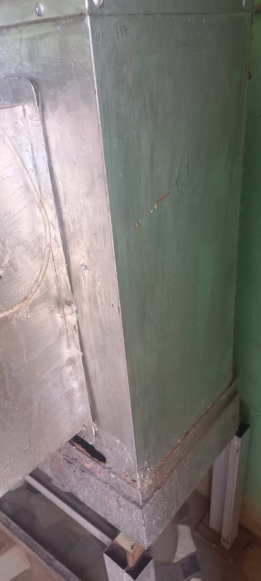 للبيع مكيف الخليج جمبه واحده العيب عايز شاشه بس الباقي فلل 
السعر ٣٥٠ 
عموله ١٠٠


**إذا كنت صاحب هذا الإعلان وتريد حذفه لأي سبب، رجاءا أرسل رسالة إلى الدعم الفني**