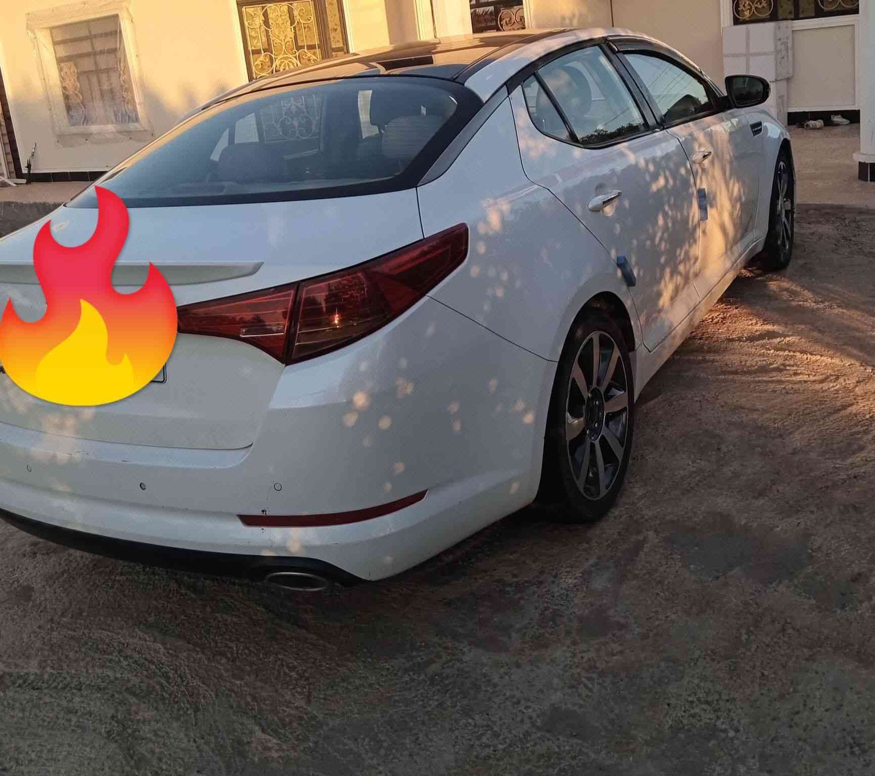 كيا اوبتيما ٢٠١٣ خليجي رقم بغداد سنويه باسمي
بصمه تشغيل 
بصمه أبواب 
بصمه صندوق
فتحه سقف طكتين بانوراما 
مري شفط اشاير  بلمري 
لد أمامي 
منظومة زنون 
كامير ا خلفي 
تبريد قطعتين ويه السويج 
ويل كروم حجم ١٨ 
 السعر ١٣٧ وبيه مجال قليل
نظام ايكو كشتات جلد 
مكان السياره بغداد حي الجهاد 
*********** وتساب
